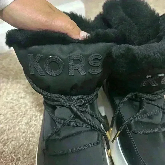 Michael Kors - Picture 8 of 11